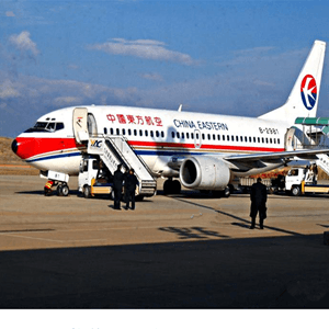荷花机场托运航空快运业稳步发展的原因是什么？